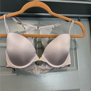 Victoria's Secret Light Purple Bra with Gold Accent